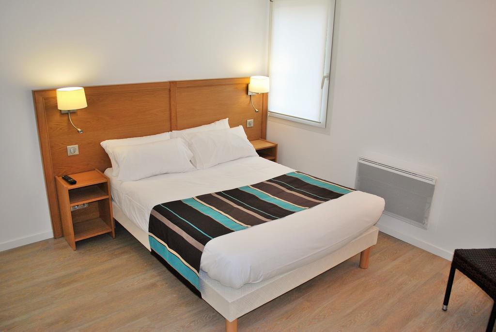 Hotel Le Relais Des Champs Eugenie-les-Bains Eksteriør bilde