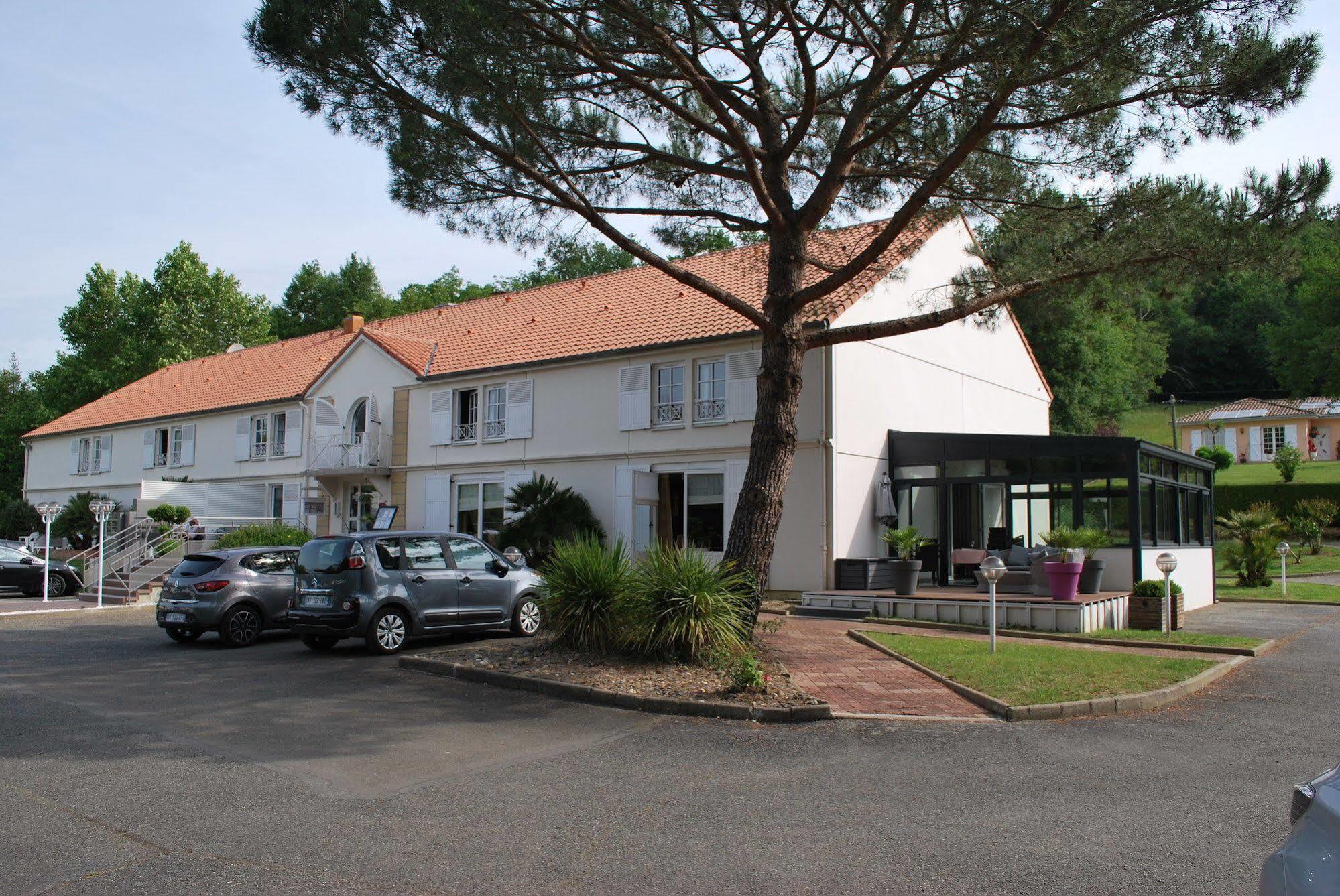 Hotel Le Relais Des Champs Eugenie-les-Bains Eksteriør bilde
