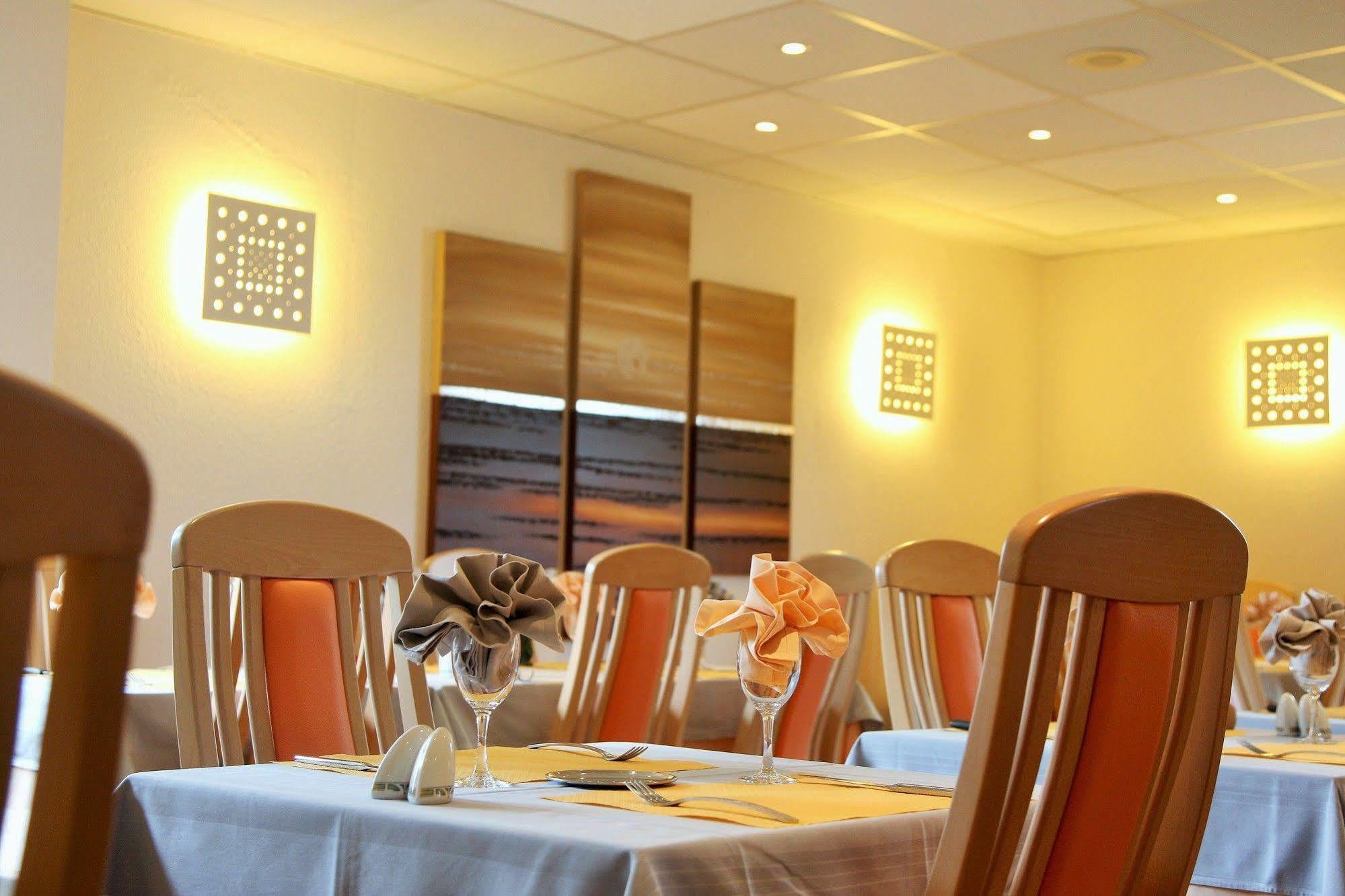 Hotel Le Relais Des Champs Eugenie-les-Bains Eksteriør bilde